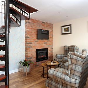 One-Bedroom Cottage